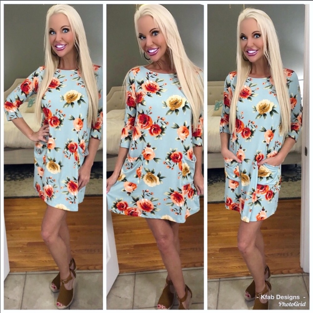 🥰LAST 1! Pale Blue Floral Pocket Tunic Dress! - Picture 3 of 3